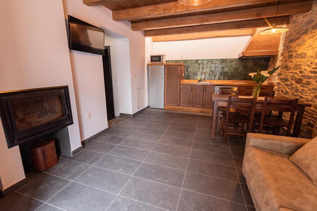 Apartamentos Rurales Casa Llongo Coana Buitenkant foto