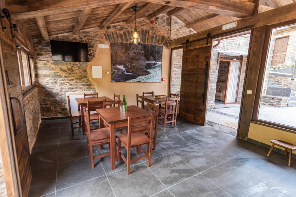 Apartamentos Rurales Casa Llongo Coana Buitenkant foto